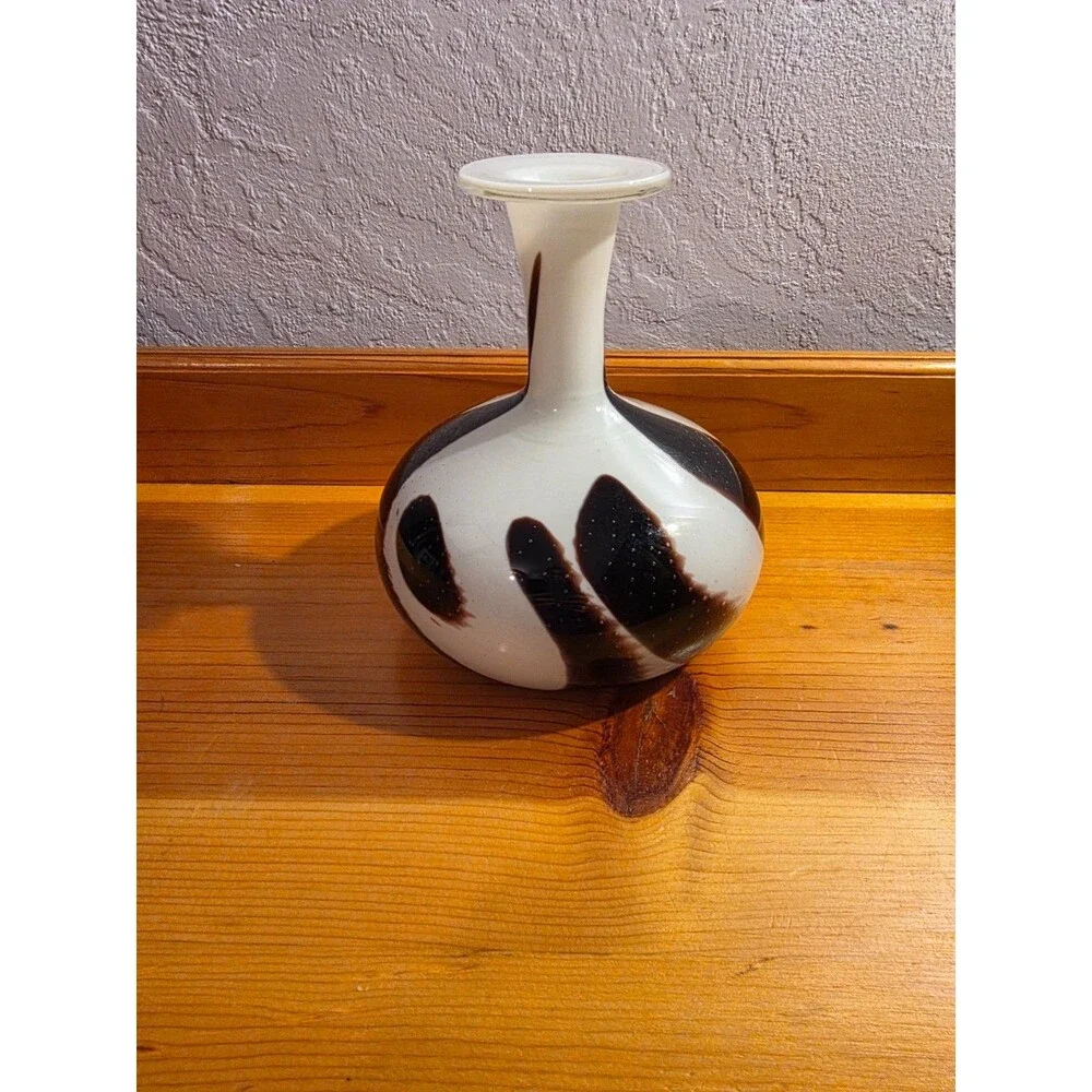 Vintage Hand Blown Art Glass Vase Brown White Controlled Bubble Studio Glass 7